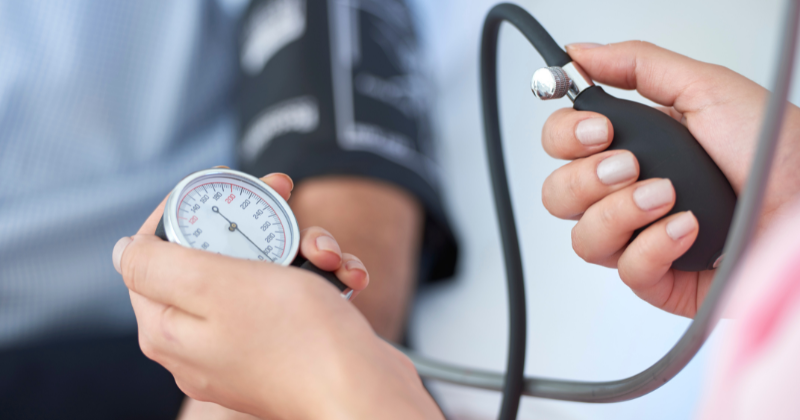 Blutdruck natürlich senken – und das eigene Leben retten | apomio Gesundheitsblog